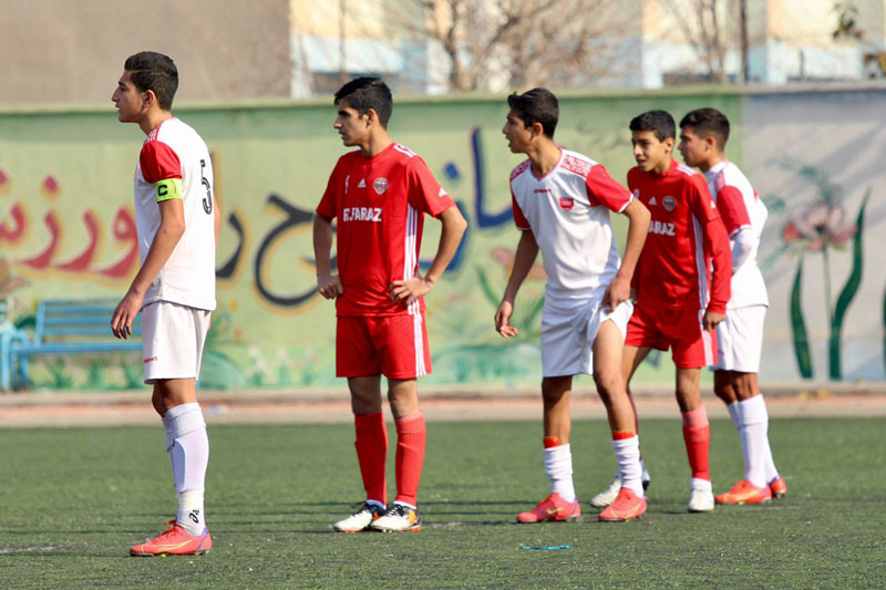 گزارش تصویری دیدار نونهالان فرازگستر ستاره سازان - نونهالان پرسپولیس - 22 آذر 1400